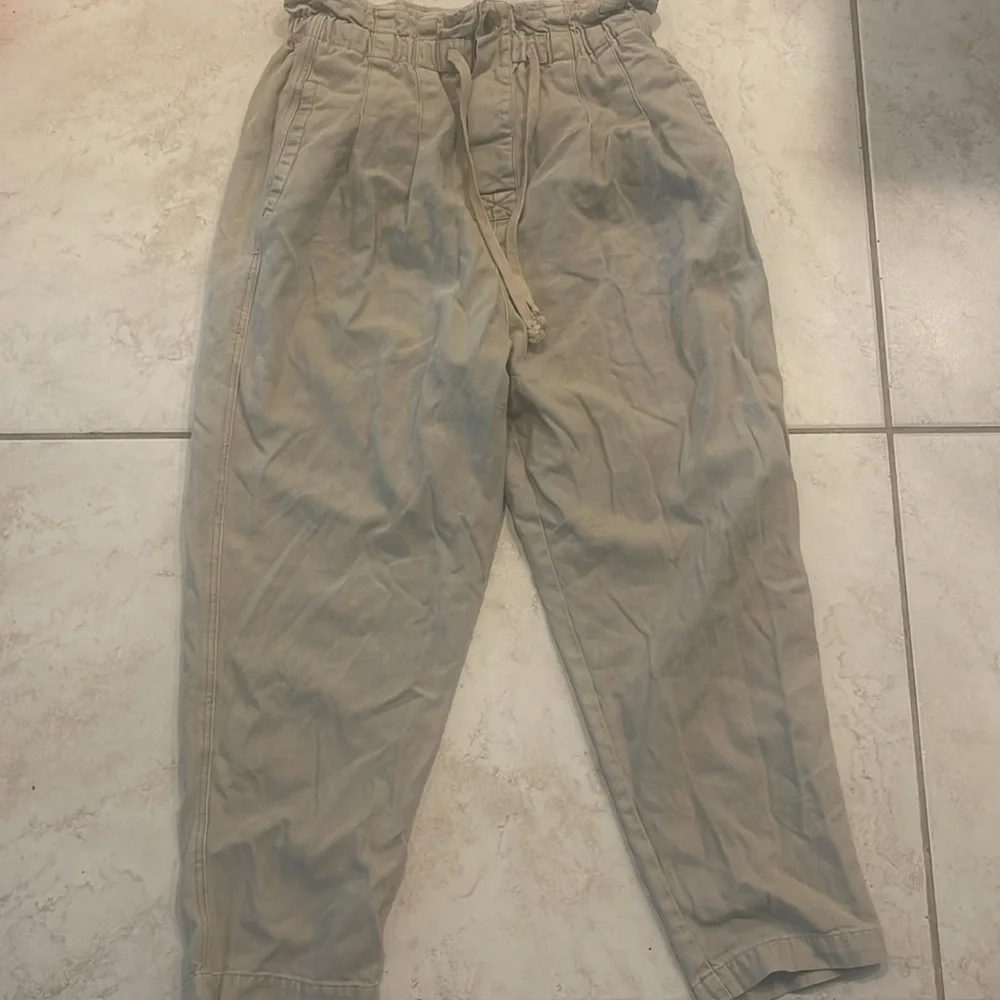 Free People Paperbag Waist Pleated Pants M khaki high rise